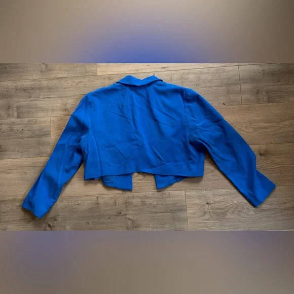 Eloquii Princess Blue Crop Blazer - Picture 5 of 6